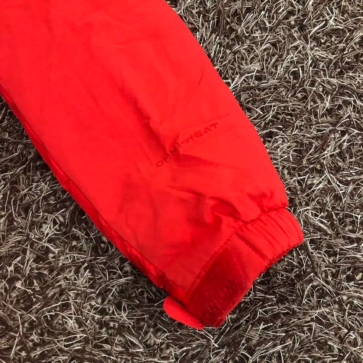 チタン ダウンジャケット