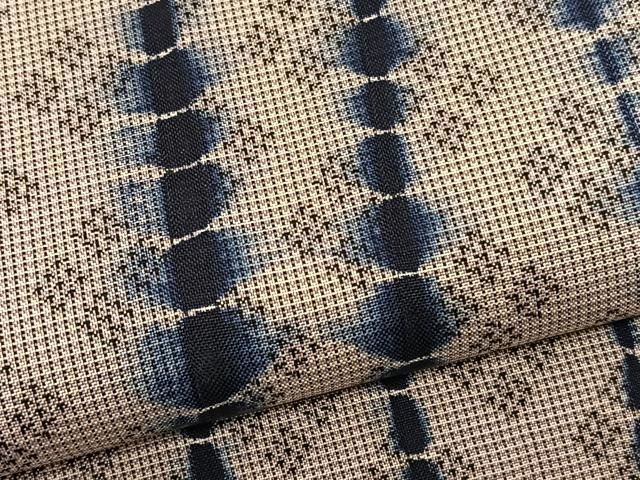 平和屋着物●本場大島紬　よろけ縞　正絹　逸品　BAAT3177hv 平和屋着物○本場大島紬 よろけ縞 正絹 逸品 BAAT3177hv - メルカリ