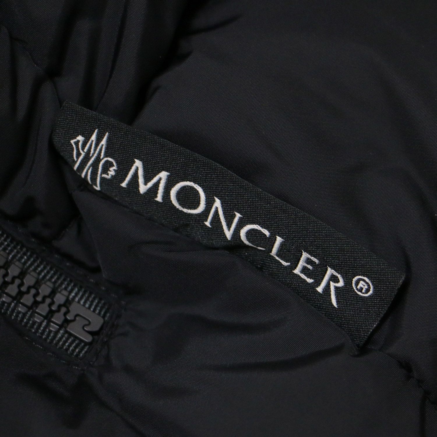 美品 MONCLER モンクレール ダウンジャケット アウター ブラック 黒 2