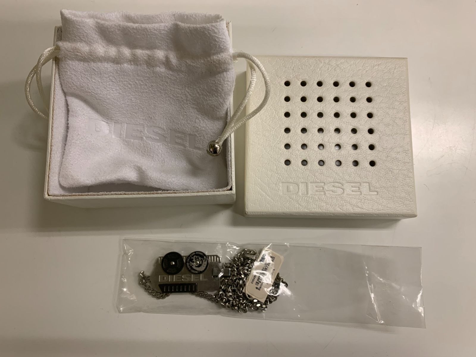 【未使用品】DIESEL　ディーゼルネックレス　DX0430 040