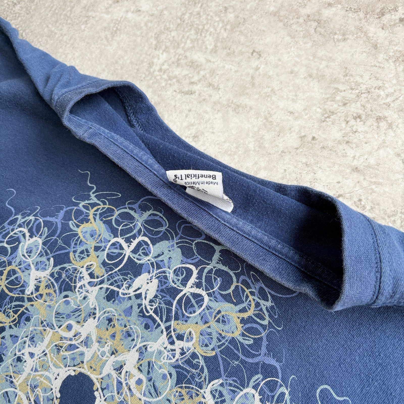 00s patagonia rhythm Beneficial T