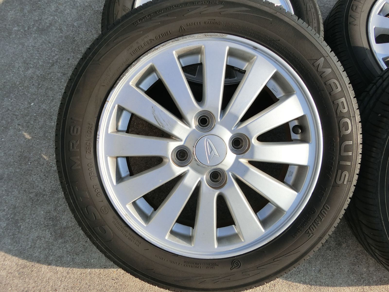 806] ダイハツ純正 14インチ アルミホイール 14×4.5J +45 PCD100