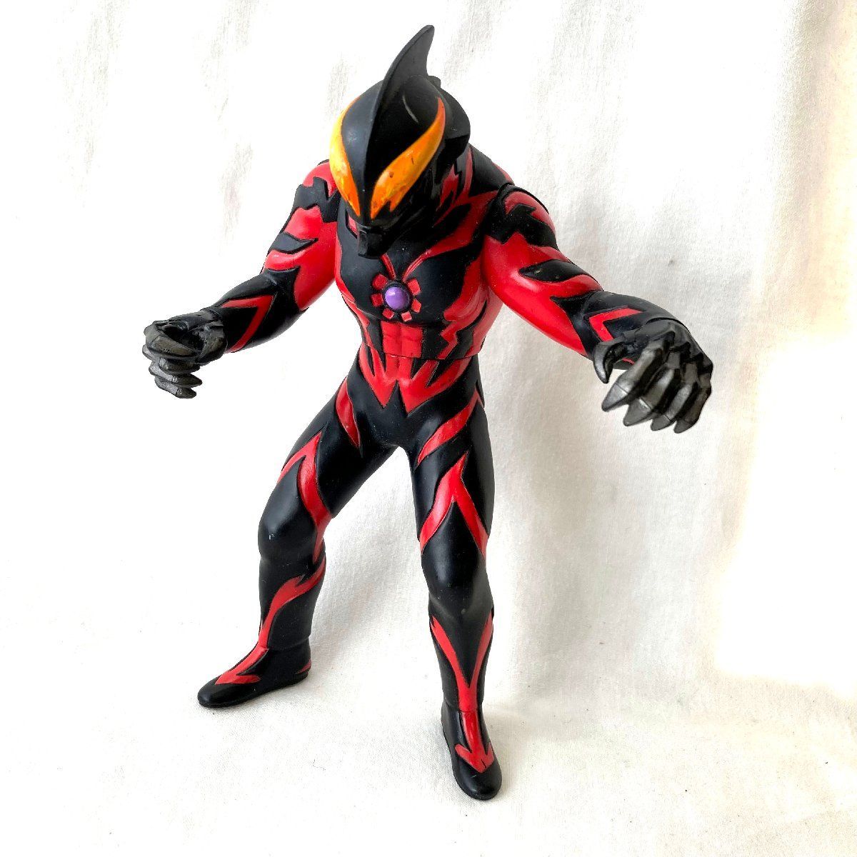 中古 ○バンダイ○ウルトラマンベリアル ソフビ ギガ