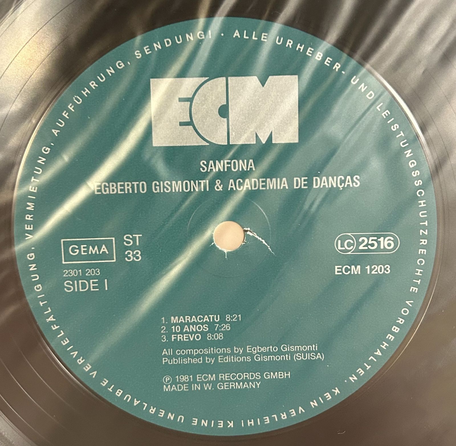オリジナル・ドイツ盤レコード】Egberto Gismonti 「Sanfona」エグベルト・ジスモンチ ECM - メルカリ