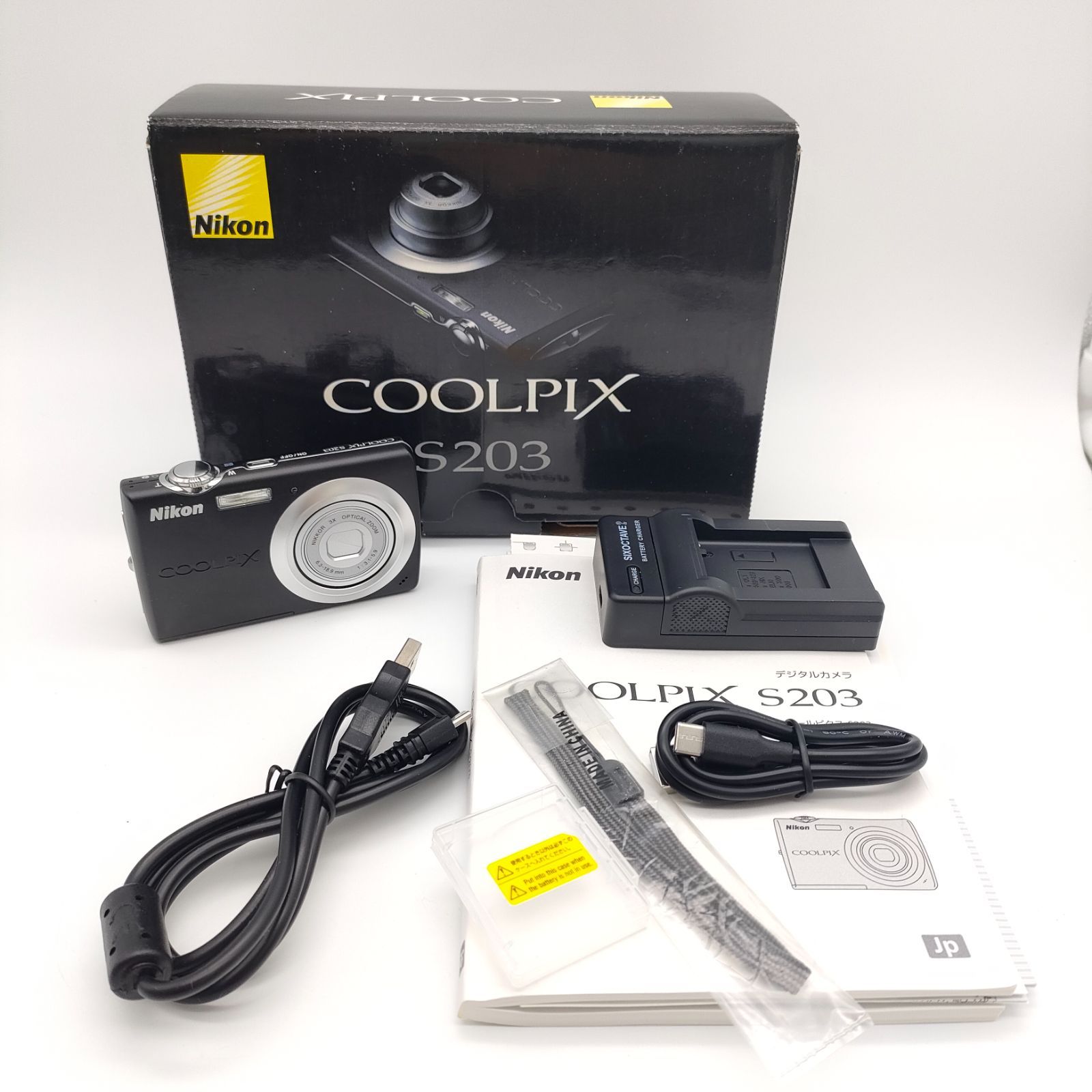 美品】 NIKON ニコン カメラ Coolpix S203 デジカメ コンパクト