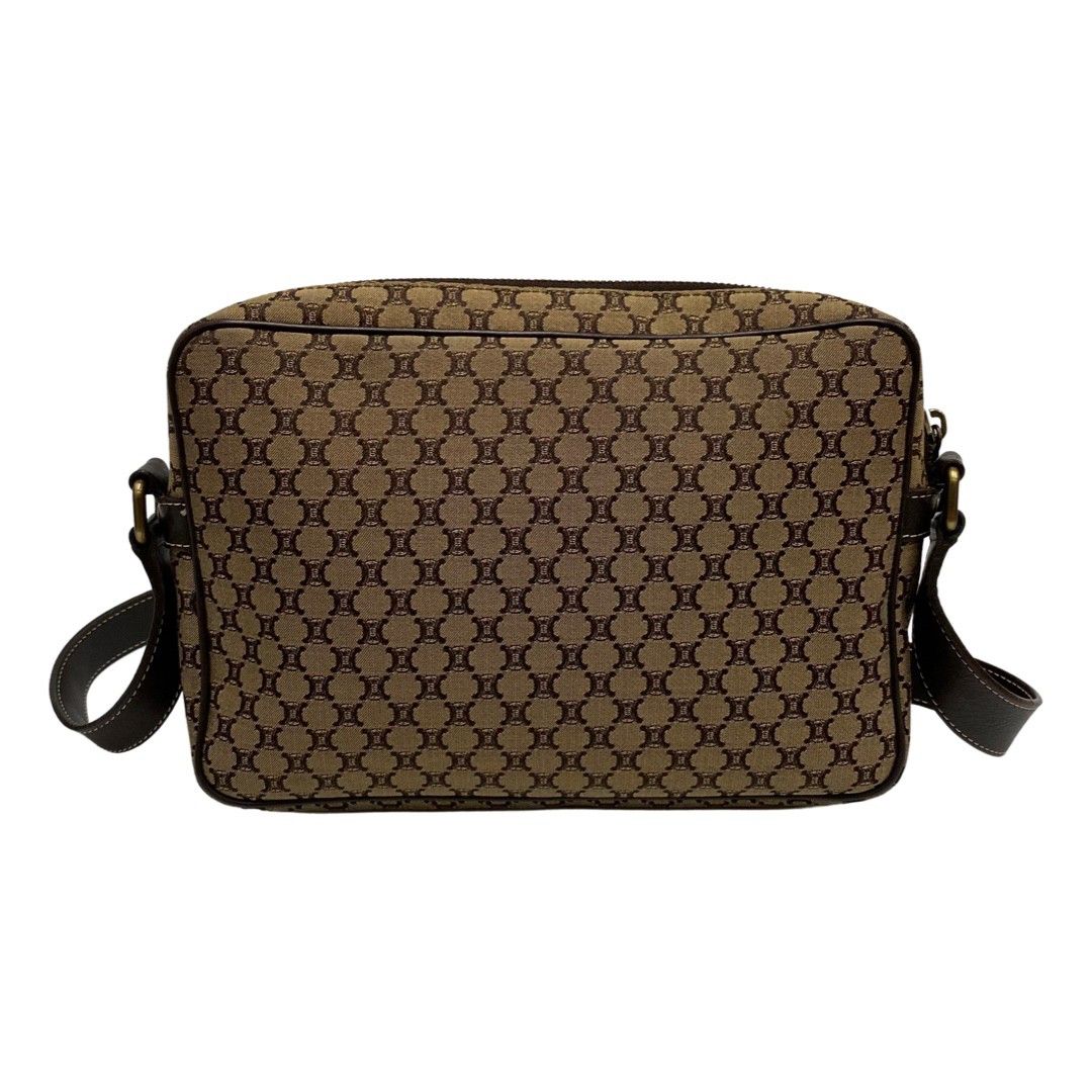 ほぼ未使用 CELINE セリーヌ マカダム ブラゾン レザー 本革 ほぼ未使用 CELINE セリーヌ マカダム ブラゾン レザー 本革