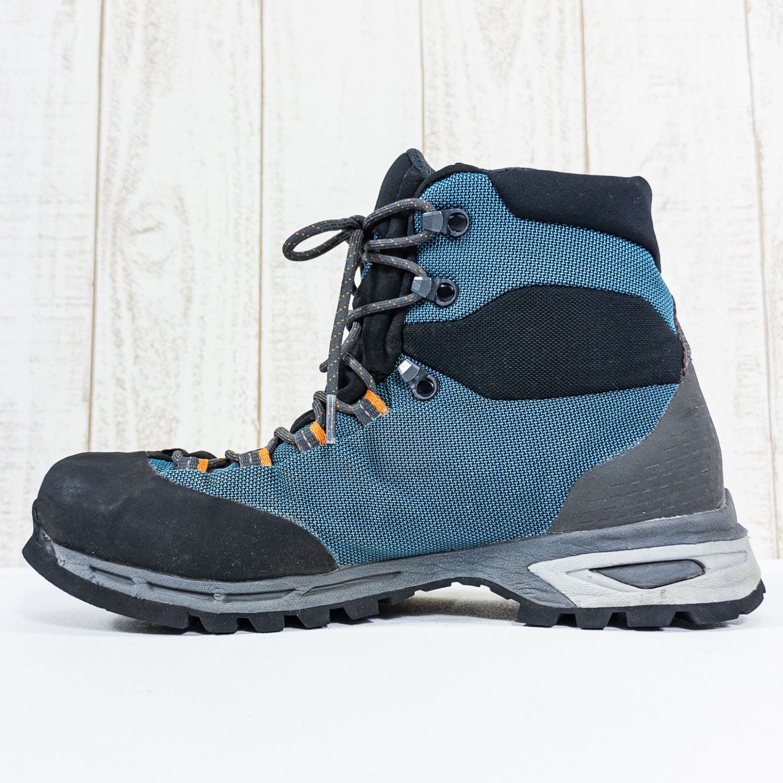 ● Men s 26.7cm ブルー系 La Sportiva ラ スポルティバ トランゴ TRK GTX スペースブルー | メープル フットウェア トレッキングブーツ GORE-TEX ゴアテックス z00050617 スペースブ