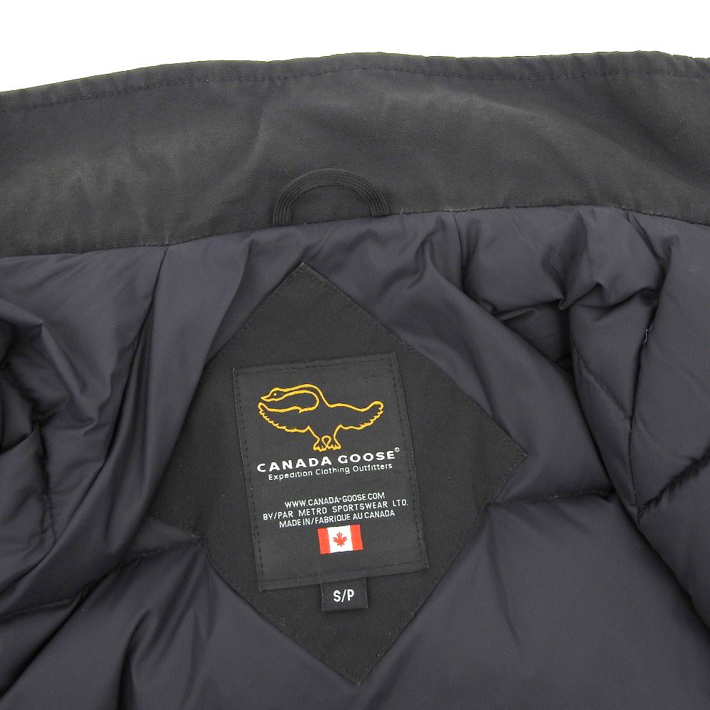 本物保証】 カナダグース CANADA GOOSE ダウンジャケット コンスタブル