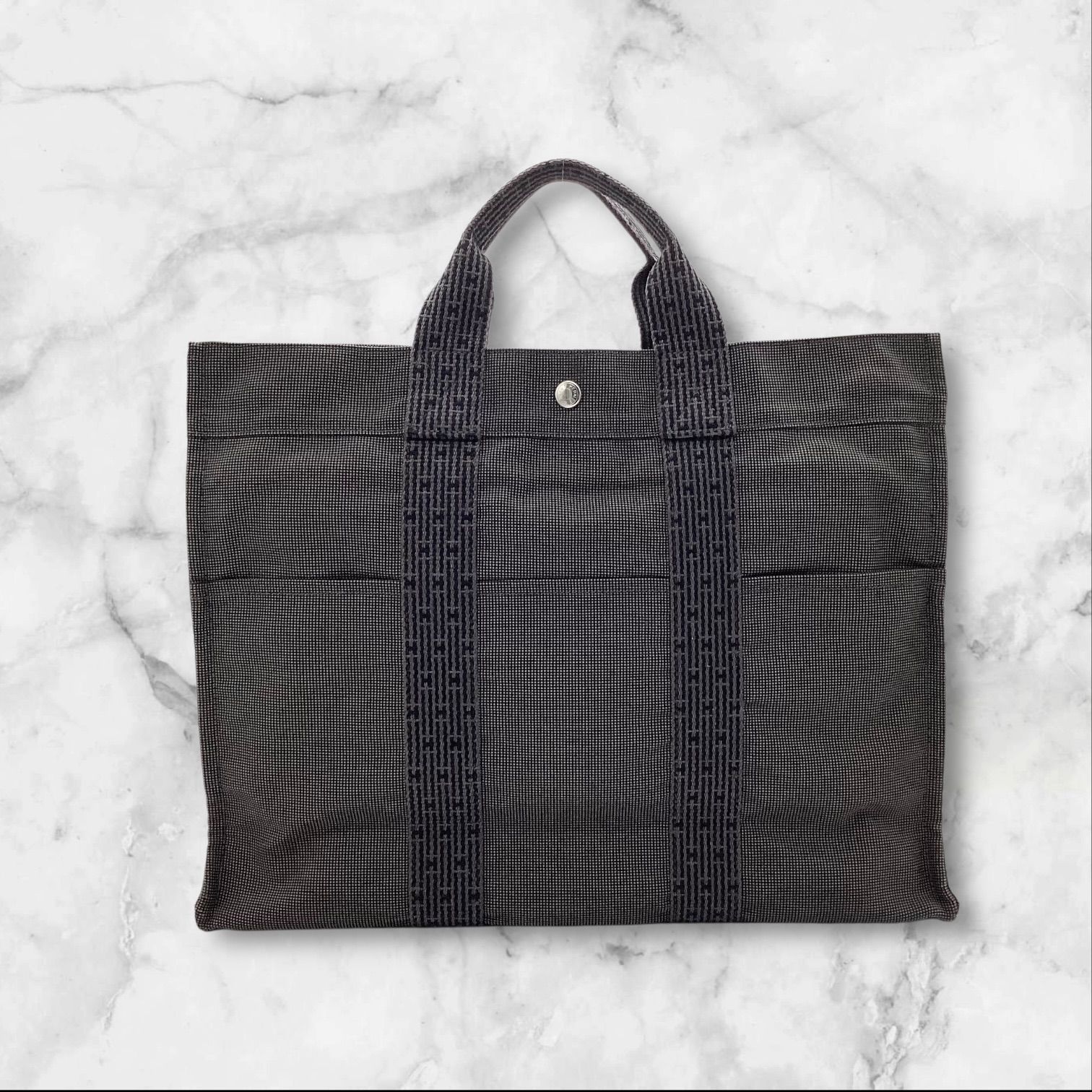 【極美品】エルメス エールラインMM ブラック×グレー トートバッグ ⭐️極美品⭐️エルメスエールラインMM トートバッグメンズレディース