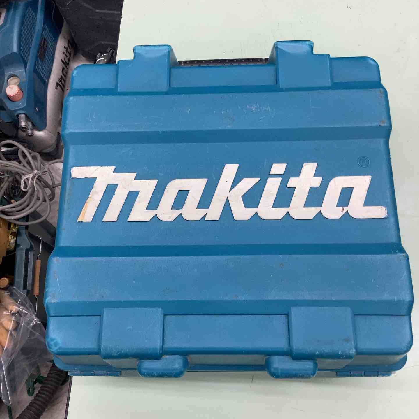 マキタ 65mm 高圧エア釘打 AN635HM 青 エアダスタ付 ケース付 釘打ち機