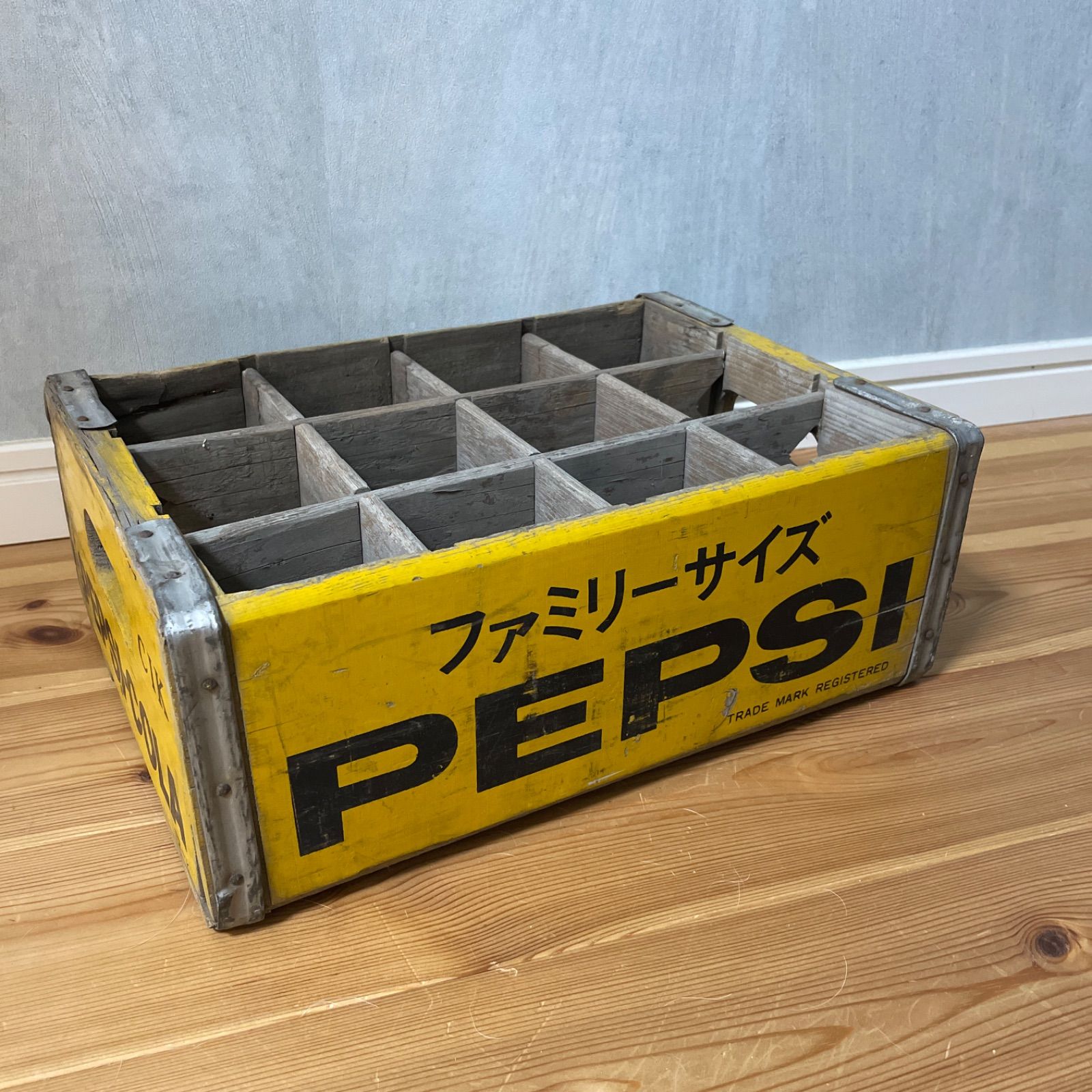 昭和レトロ 当時物 ビンテージ ペプシコーラ 木箱 ファミリーサイズ