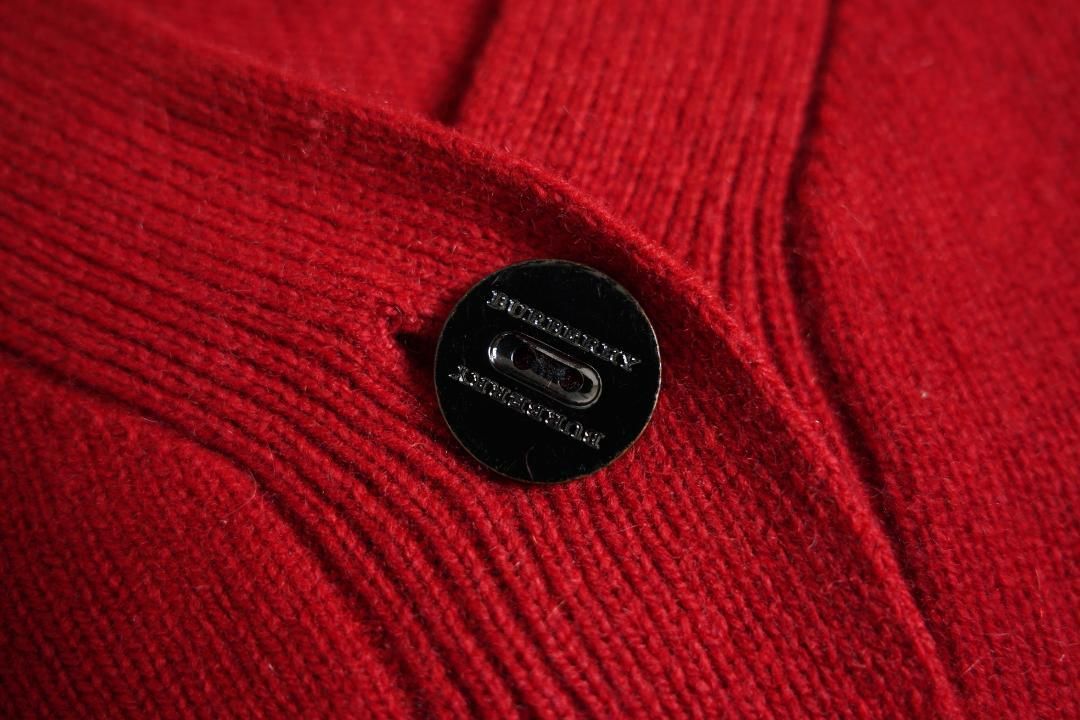 661y*大きい15号 バーバリーロンドン ウールカシミヤ混 Vネックニット