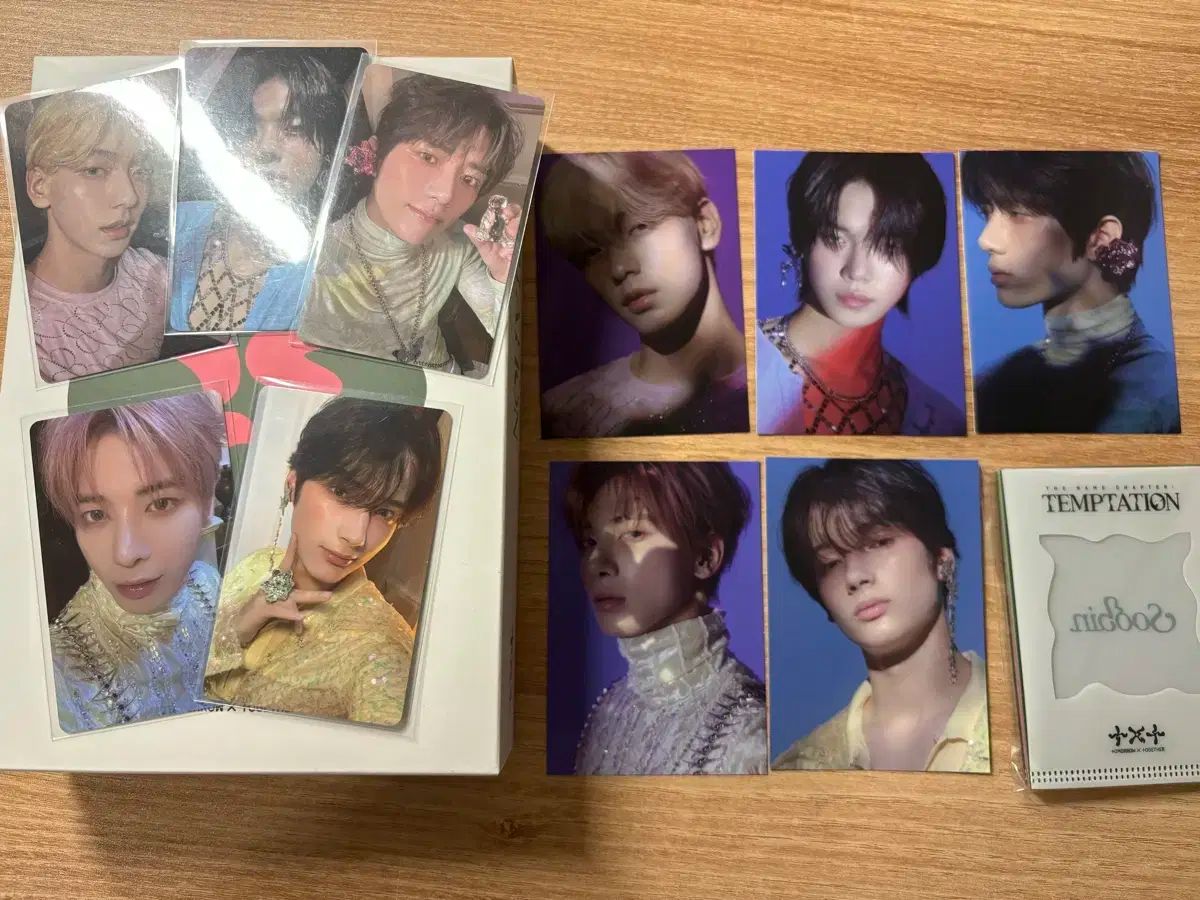 【雷市場（ポンジャン）商品韓国直送】 TOMORROW X TOGETHER(TXT) ララバイ Weverse 特典