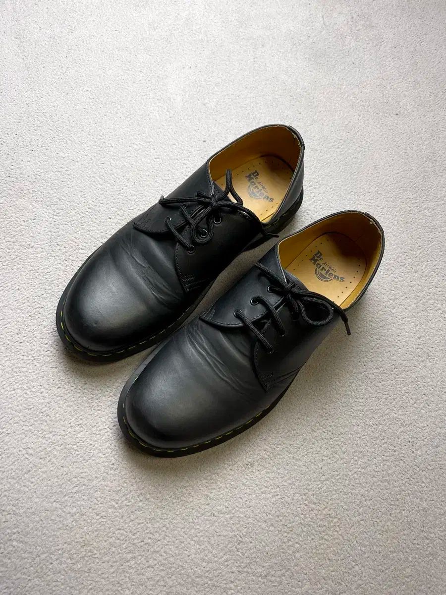 43 DR. MARTENS ドクターマーチン 11838 ー 275 280