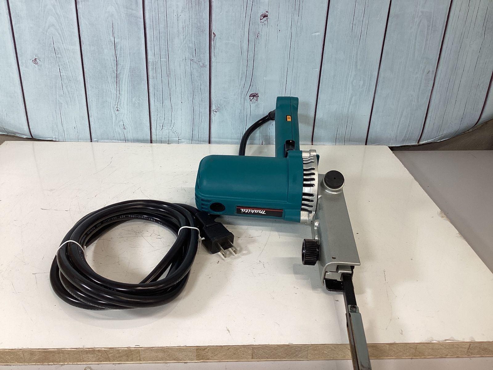 makita ベルトサンダー
