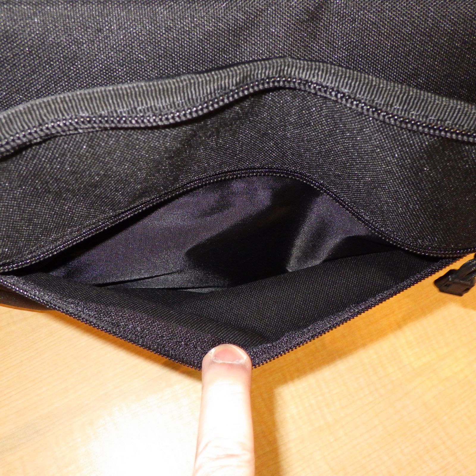 Nikon ショルダーバッグ アウトドア 20.4L ブラック S3WBK 新品 W0035F  