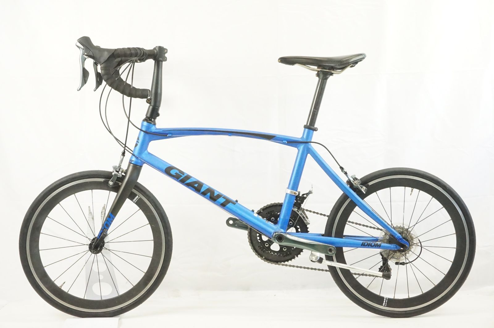 GIANT 「ジャイアント」 IDIOM 0 2017年モデル ミニベロ / バイチャリ