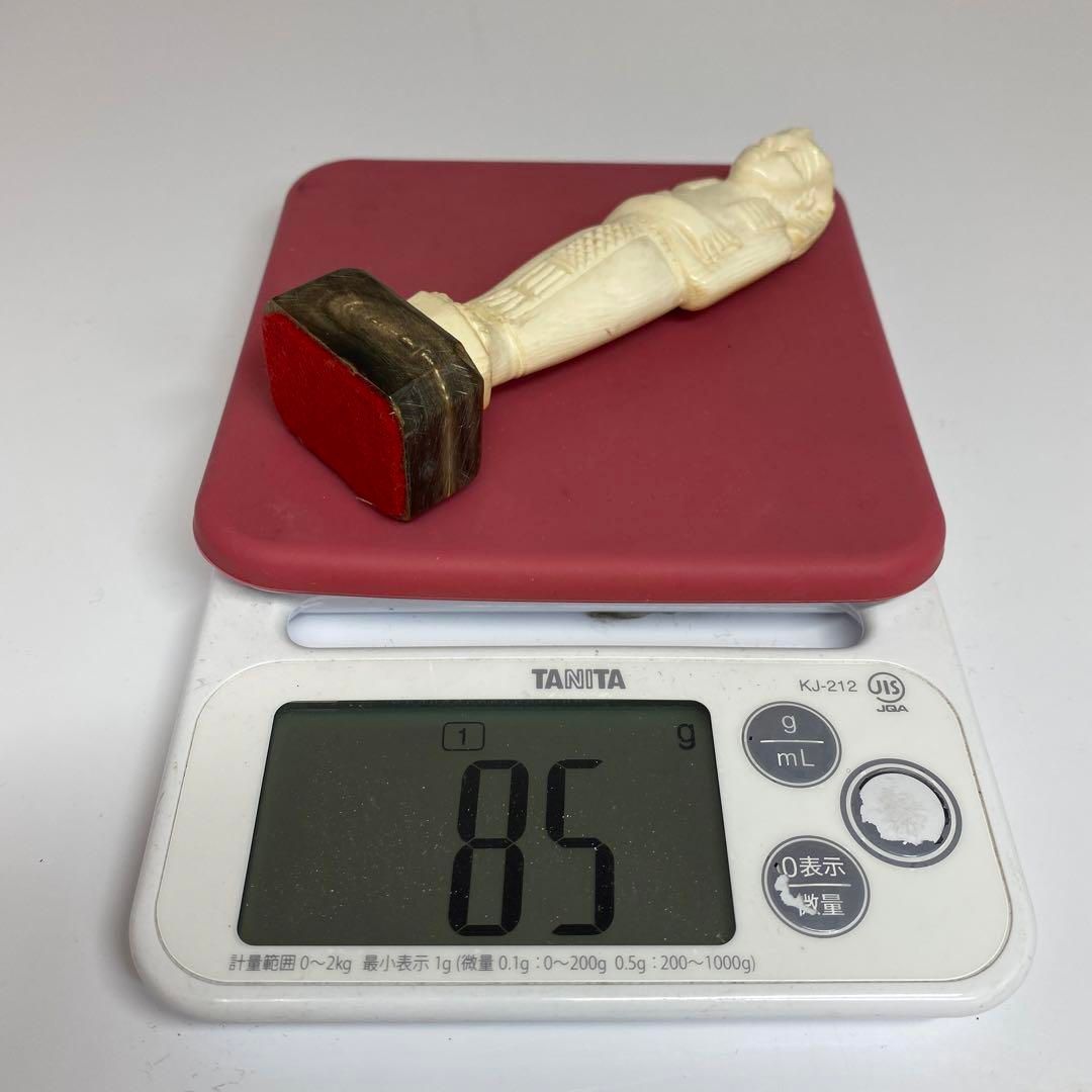 極上 ツタンカーメン置物 重さ85g 東H5-0715①タニチ - メルカリ