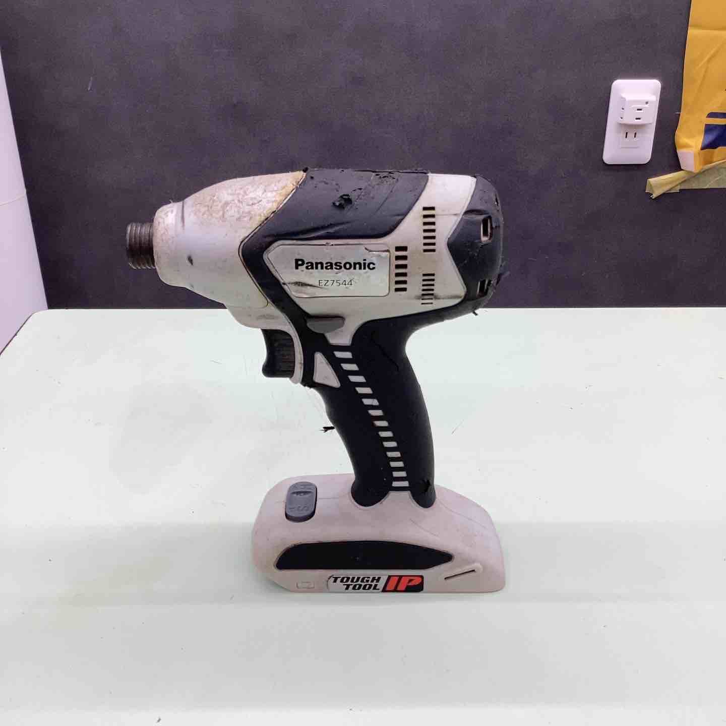 2025年製使用期間1か月半 Panasonic 食器洗い乾燥機 NP-TCR5