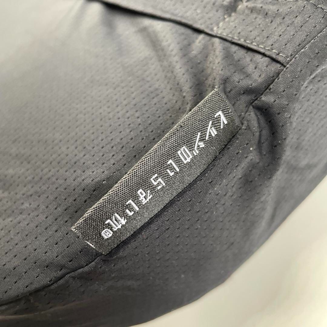 ヒツジのいらない枕 - 楽ブラックレーベル- HTG-002 MARWIL-DEMENAGEMENTS_CH