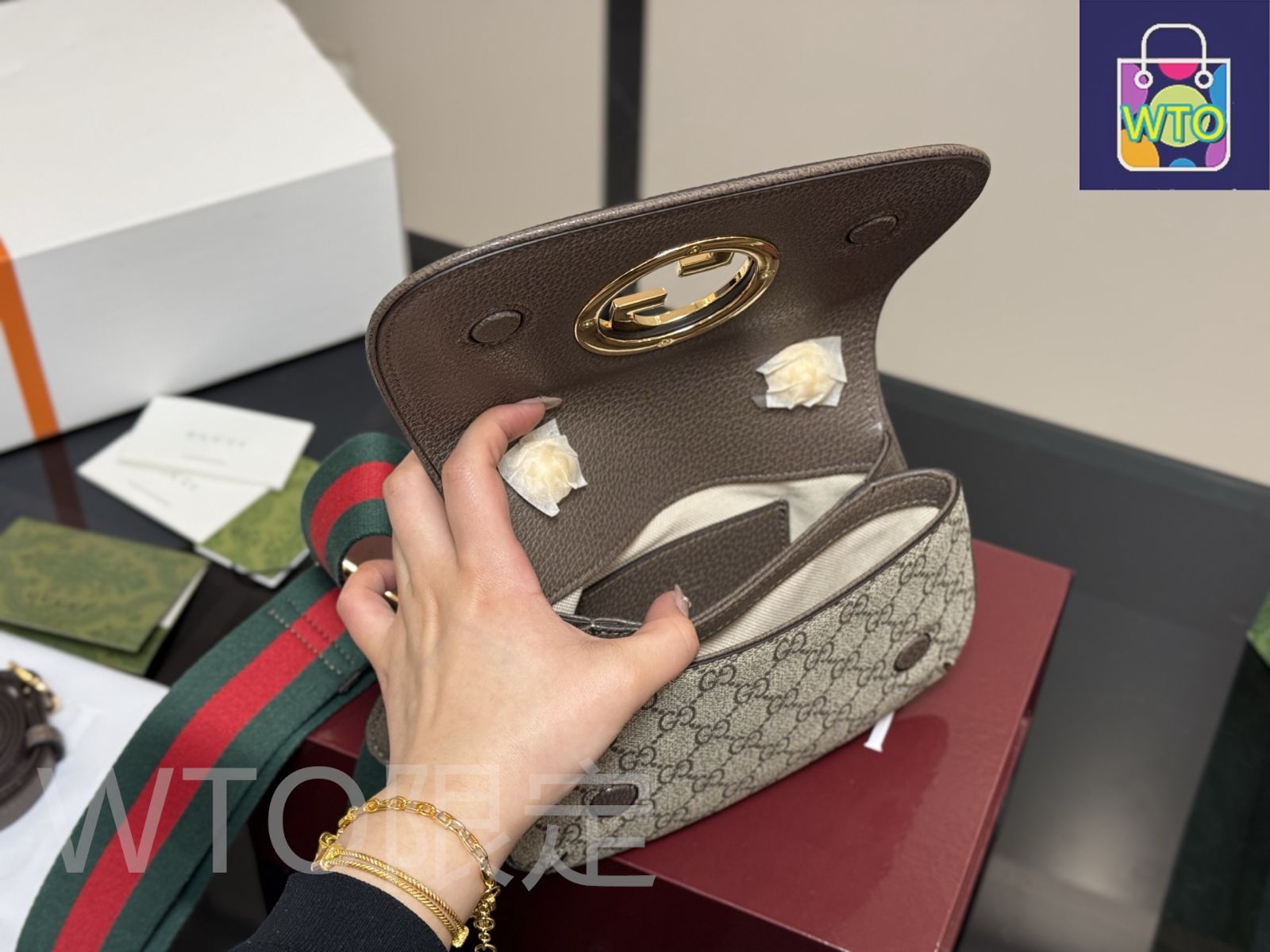 今日特価】Gucci Blondie Shoulder Bag グッチ ブロンディ