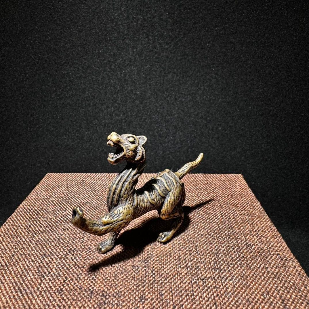 四大神獣一白虎 香挿 香道具 装飾品 工芸品 美術品 置物 - メルカリ
