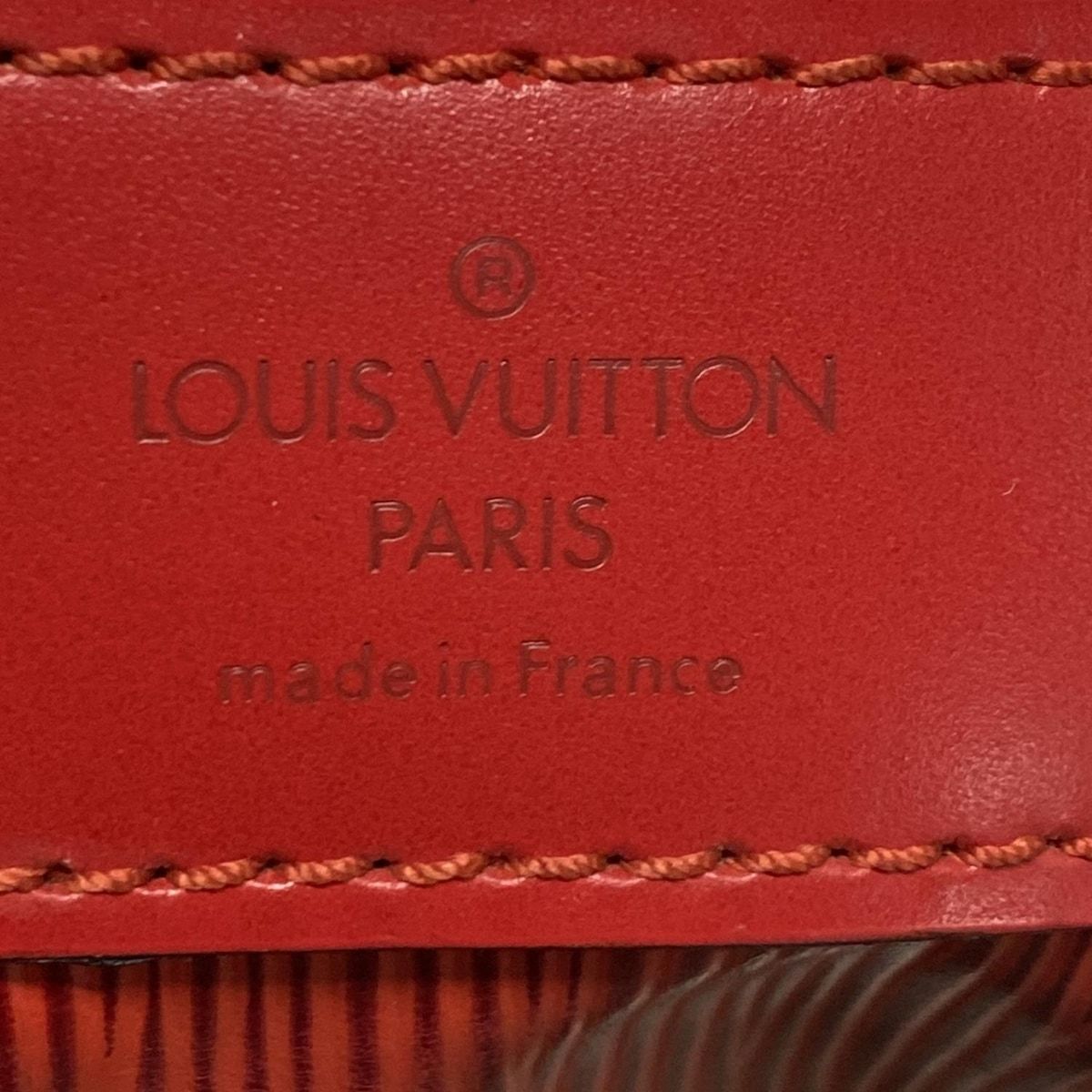 VUITTON