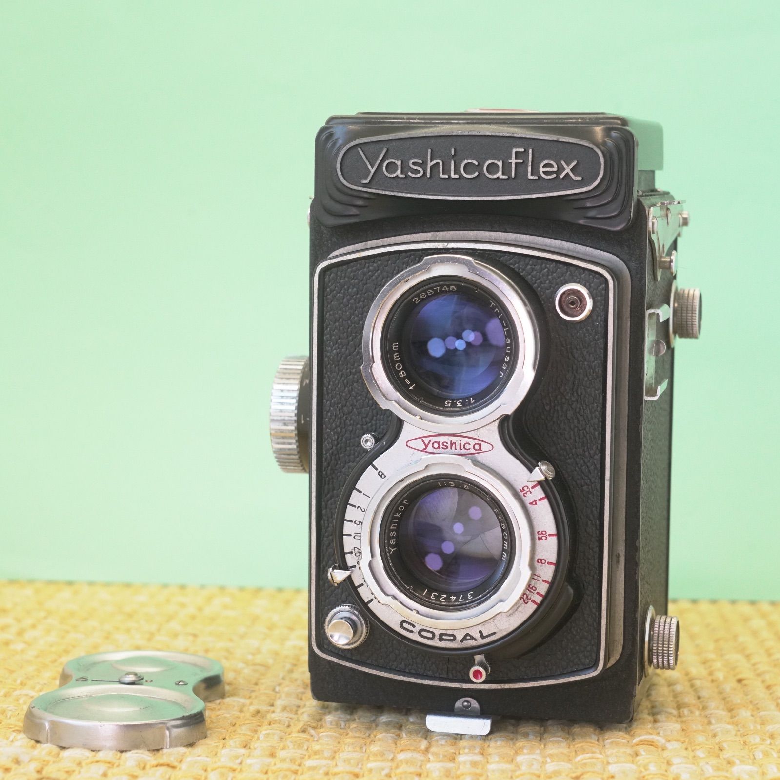 YASHICAFLEX C型 二眼レフ フィルムカメラフィルムカウンター作動します