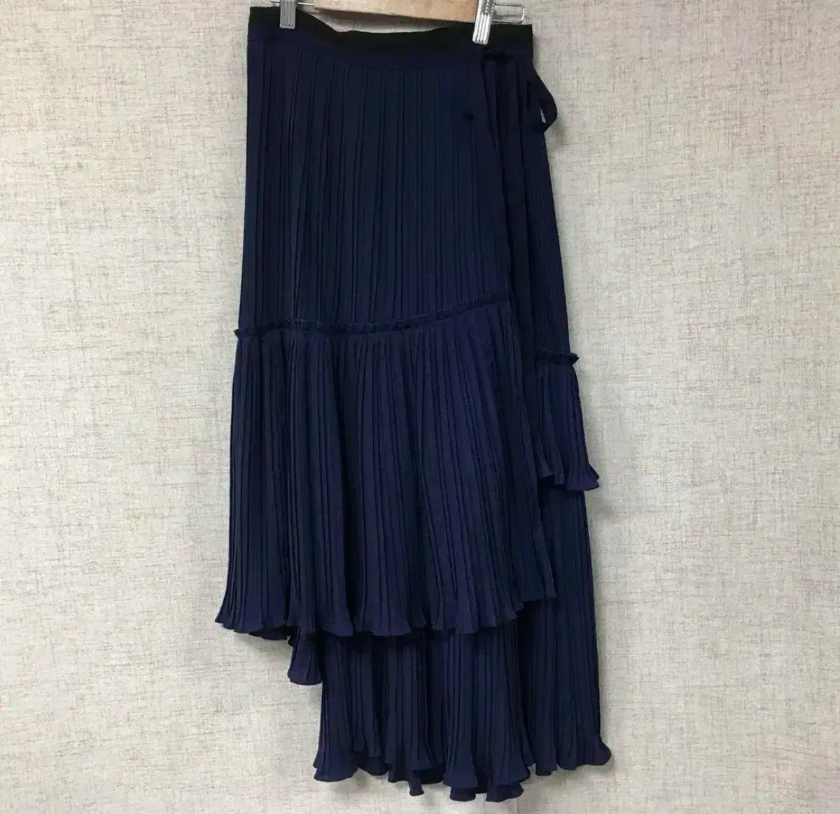 LUCKY CHOUETTE ラッキーシュエトゥ アシンメトリー プリーツ ラップ ワンピース 55
