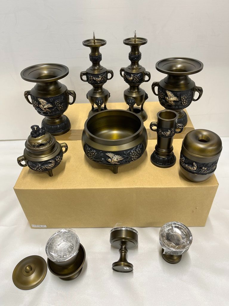 日本製 真鍮製 六具足 4寸 仏具セット 玉香炉 前香炉 花立 火立 香炉