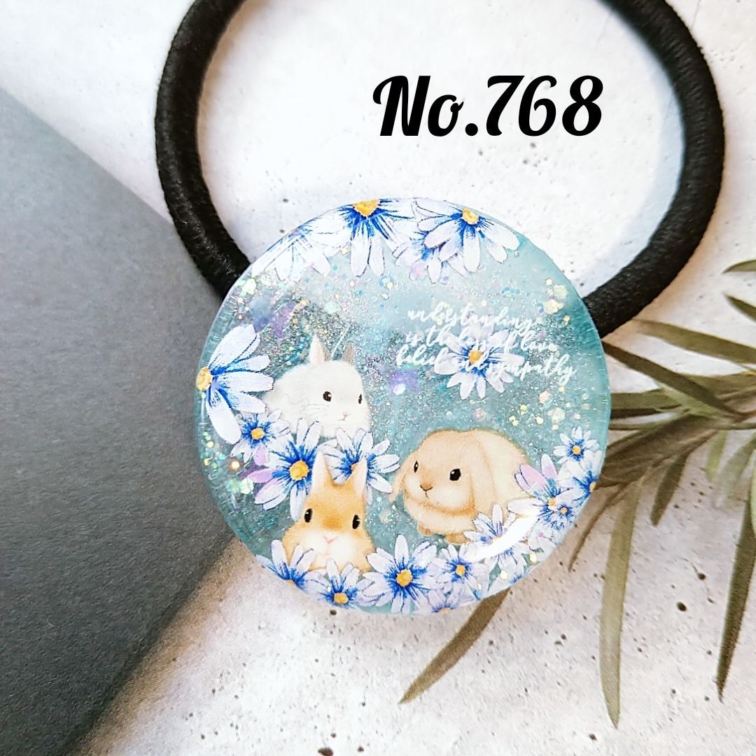 No.768 お花とうさぎ レジンヘアゴム - メルカリ