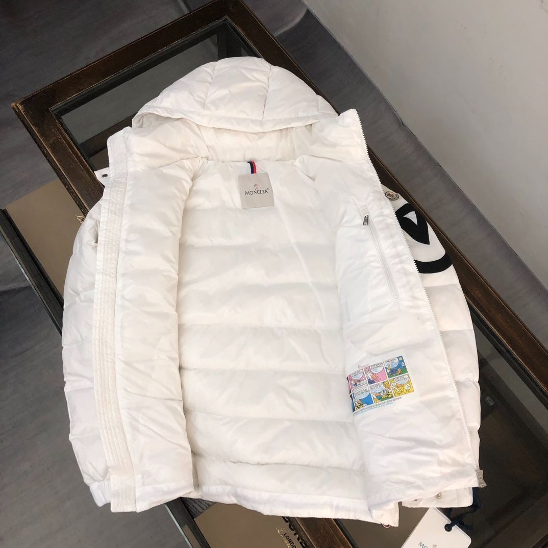 早い者勝ち❗️週末限定値下げ❗️MONCLER モンクレール ダウンジャケット S MONCLER モンクレール ダウンジャケット｜本日限定特価｜新品未