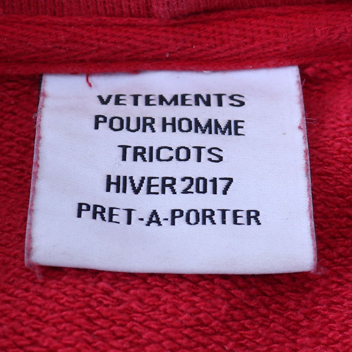 vetements 2017 メタルロゴ