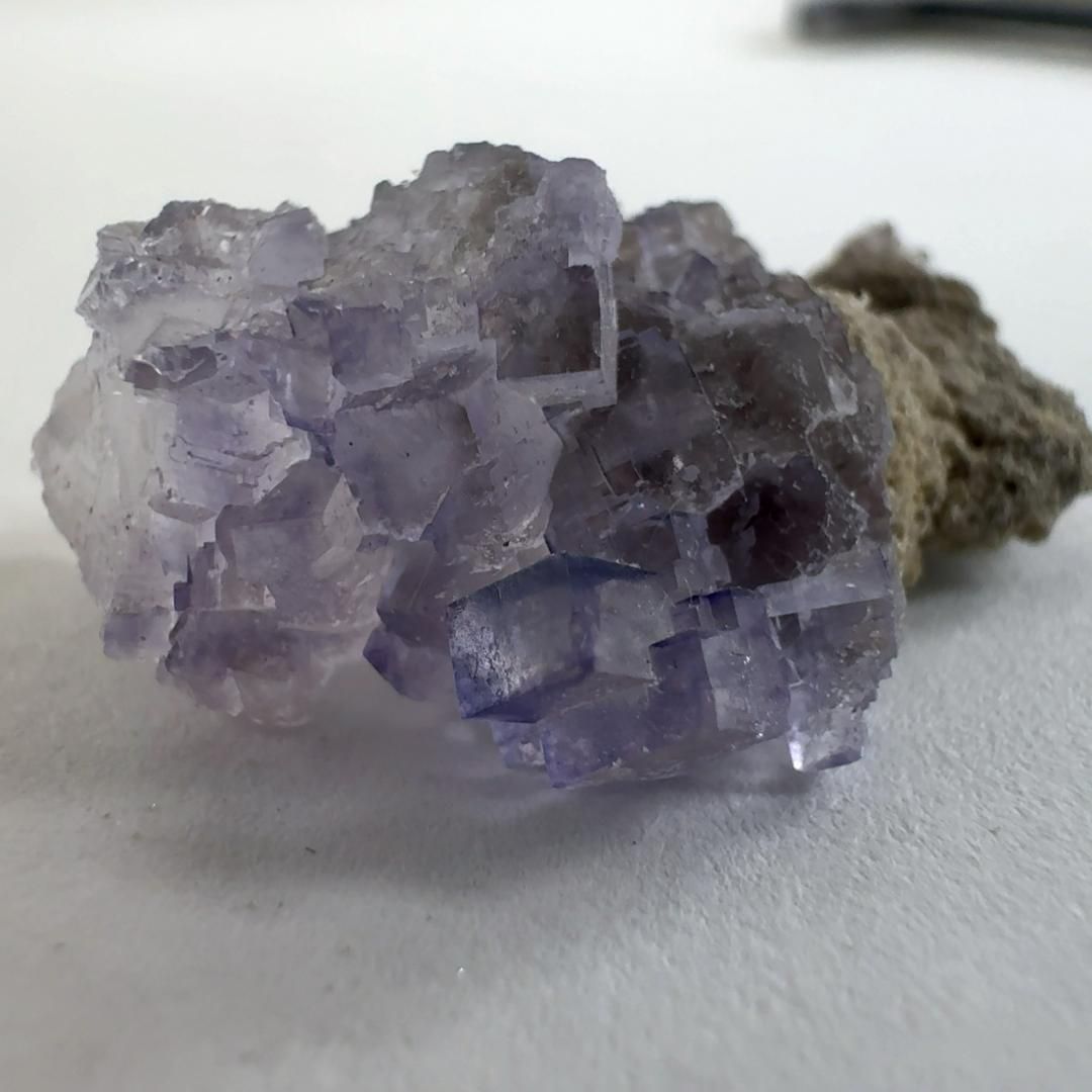 フローライト 天然石 メキシコ産 天才の石 台座付 天然石 パワーストーン フローライト 天然石 メキシコ産 天才の石 台座付 天然石