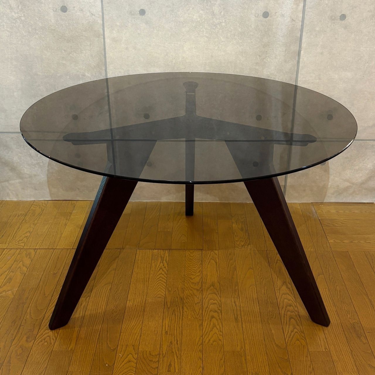 カッシーナ Alias AGO アゴ ダイニングテーブル | Φ120cm | ガラス天板 | イタリア