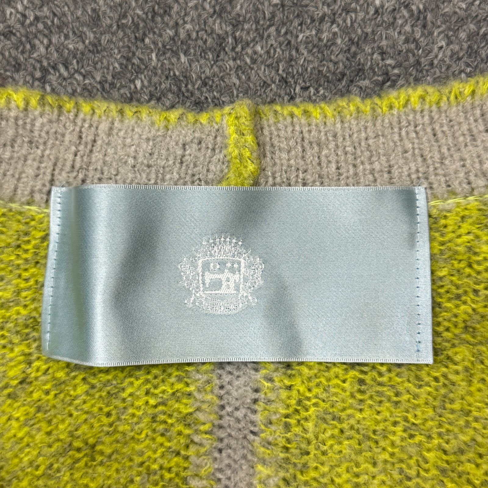 ライム×グレージュ