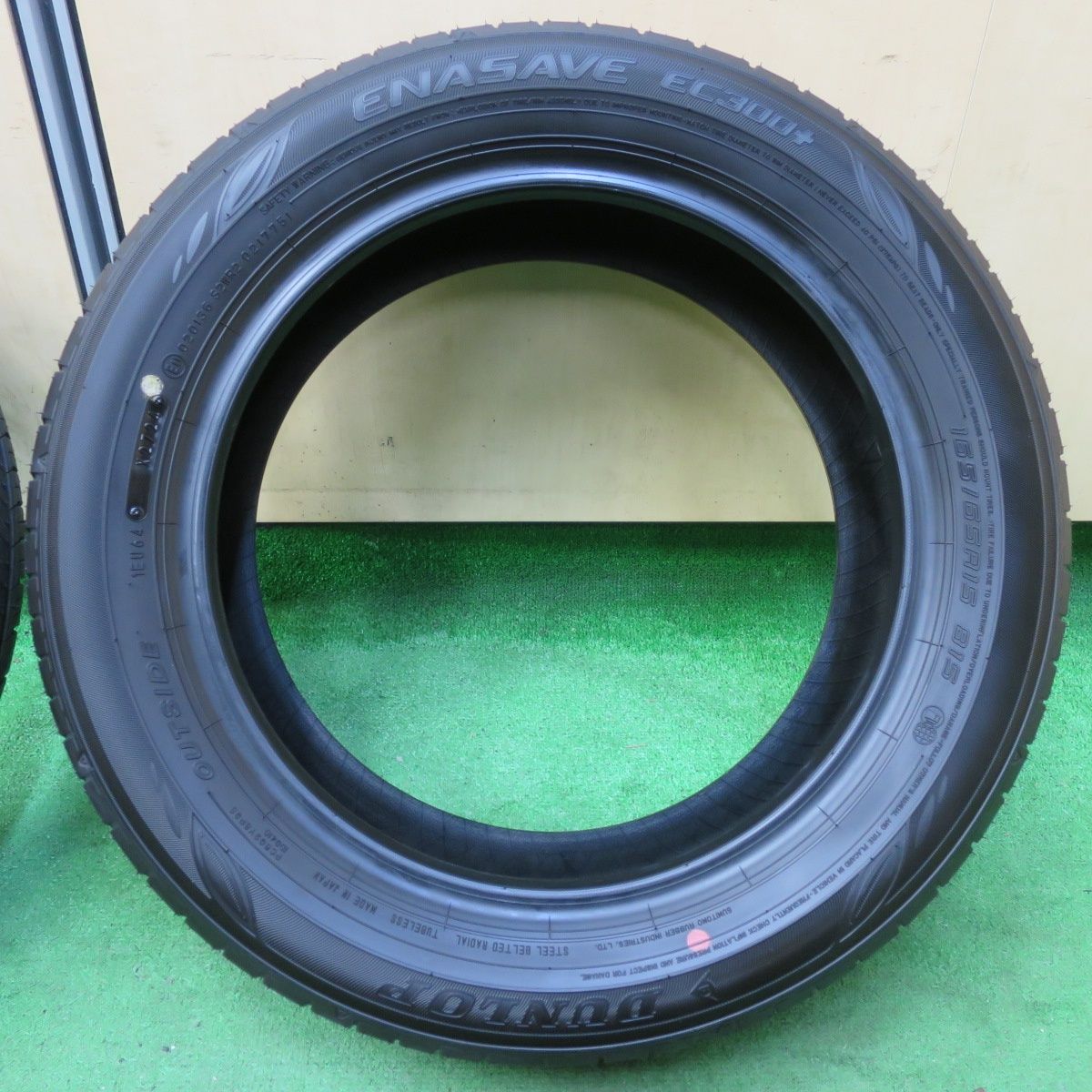送料無料* 新車外し！24年☆165/65R15 ダンロップ エナセーブ EC300+ 