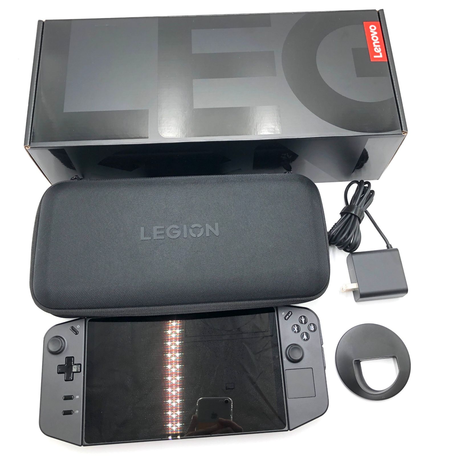 国内正規品 レノボ公式 Lenovo Legion Go ゲーミングPC 着脱式コントローラー 8.8インチ WQXGA IPS液晶 Ryzen Z1 Extreme プロセッサー メモリ16GB SSD512GB 144Hz 専用ケース付 シャドーブラック