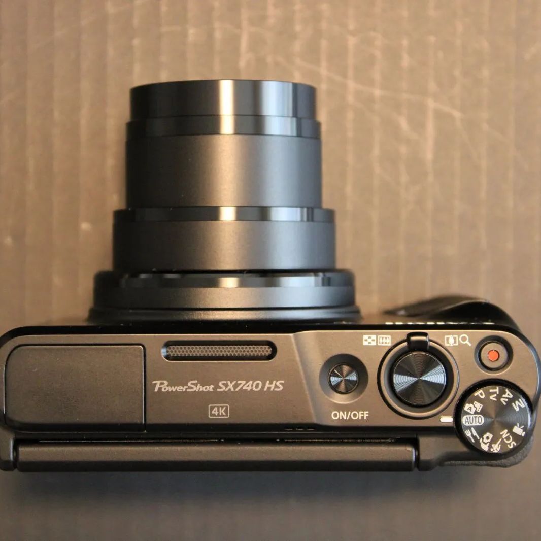 Canon コンパクトデジタルカメラ
