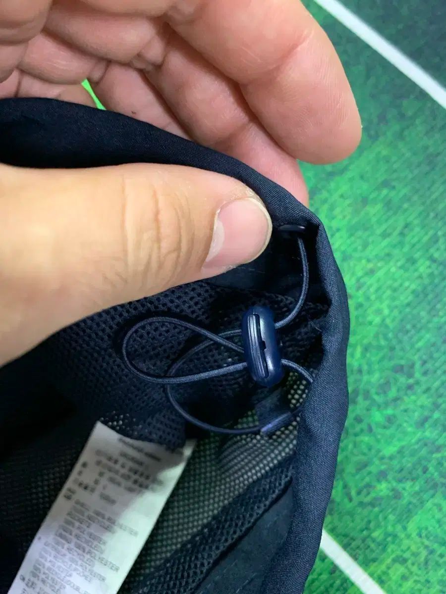 ウィンドブレーカー L