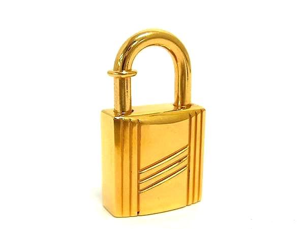 HERMES エルメス ANNEE ARBRE 1998年 樹液 カデナ 南京錠 チャーム ネックレストップ ゴールド系 FV2871