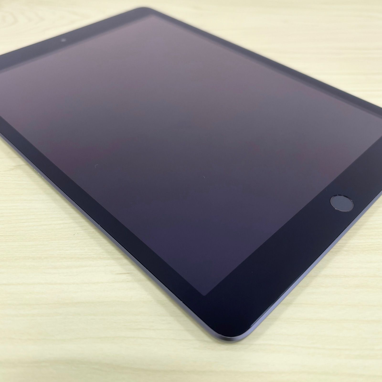 極美品】iPad 第9世代 64GB スペースグレイ WiFi+Cellularモデル 21166 