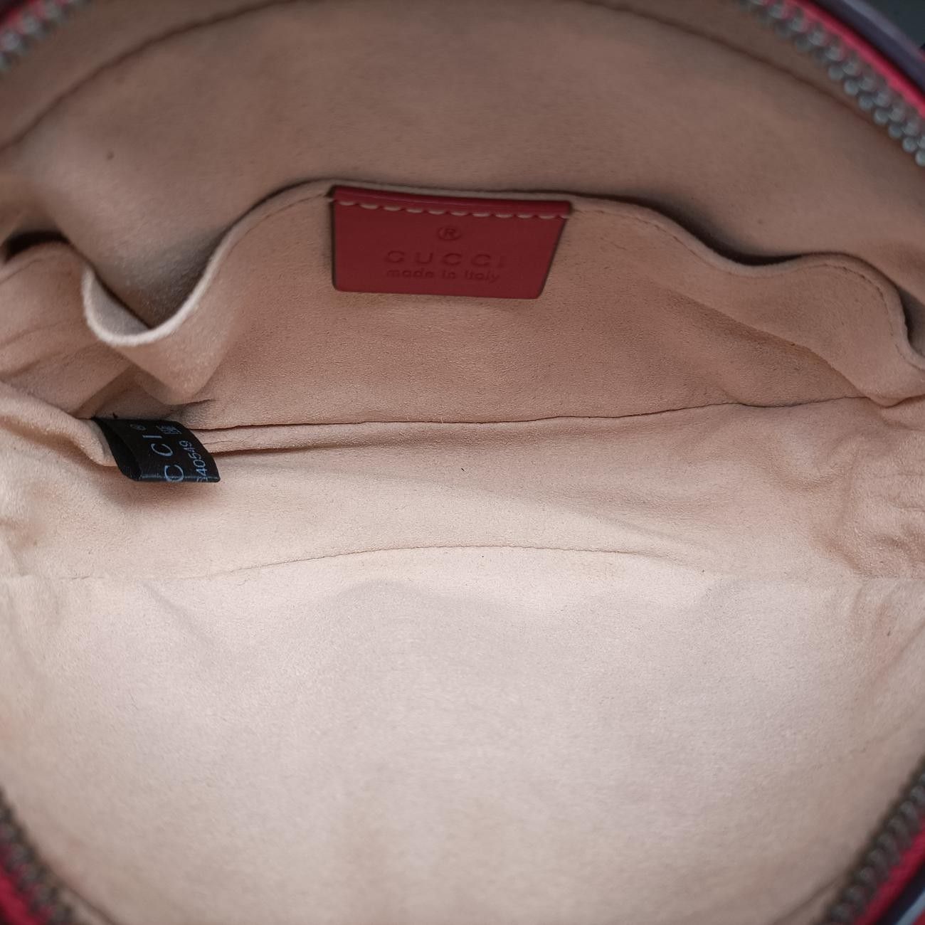グッチGucciGGマーモントレッドレザー476434C025540549
