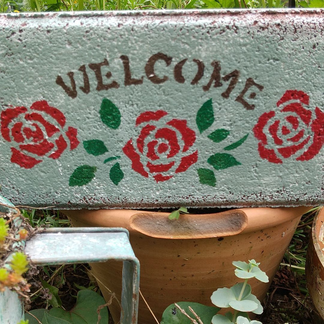 デコパージュ ꔛ‬ꕤ ガーデン雑貨 *リメイク *レンガ *タイル *薔薇ピンク デコパージュ ꔛꕤ ガーデン雑貨 *リメイク *レンガ *タイル