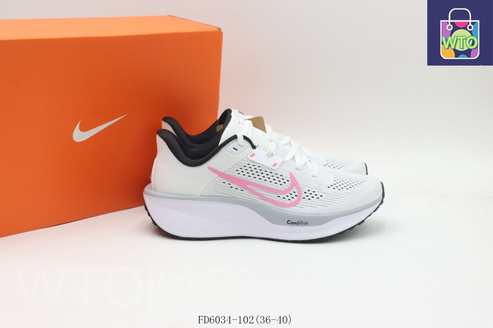 今日特価】Nike ナイキ ランニングシューズ ホワイトピンク