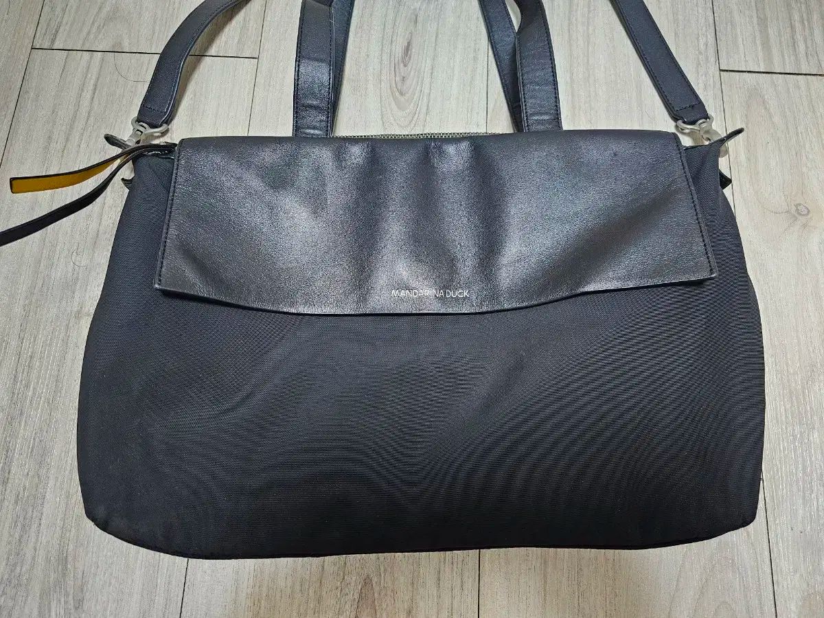 MANDARINA DUCK マンダリナダック PLEATS ショルダー ＆ クロスバッグ ブラック 5 やっぱり 販売 WWW_NOITHATQUANGTHANH_NET