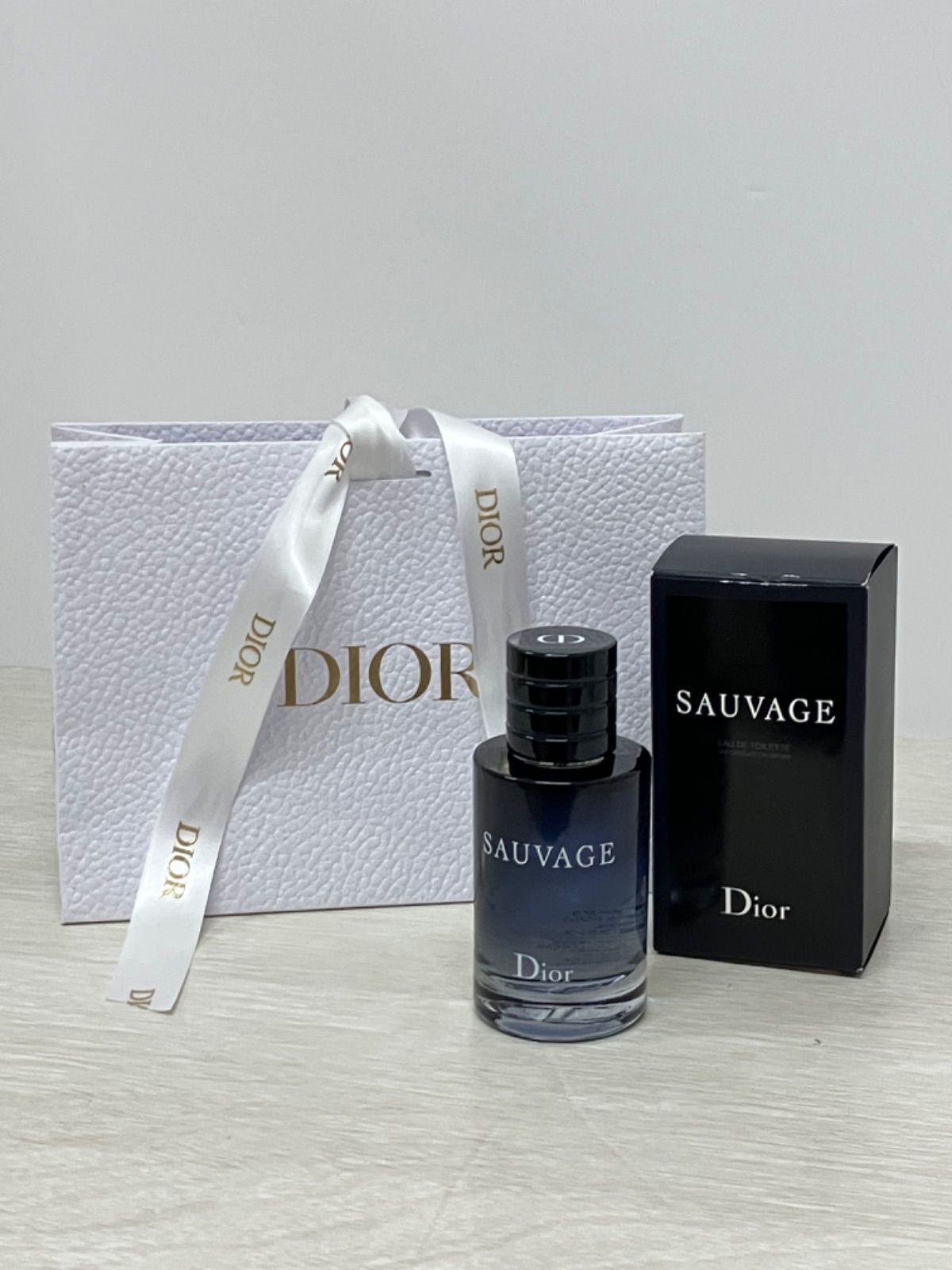 未使用】Dior ディオール ソヴァージュ パルファン 60ml - メルカリShops