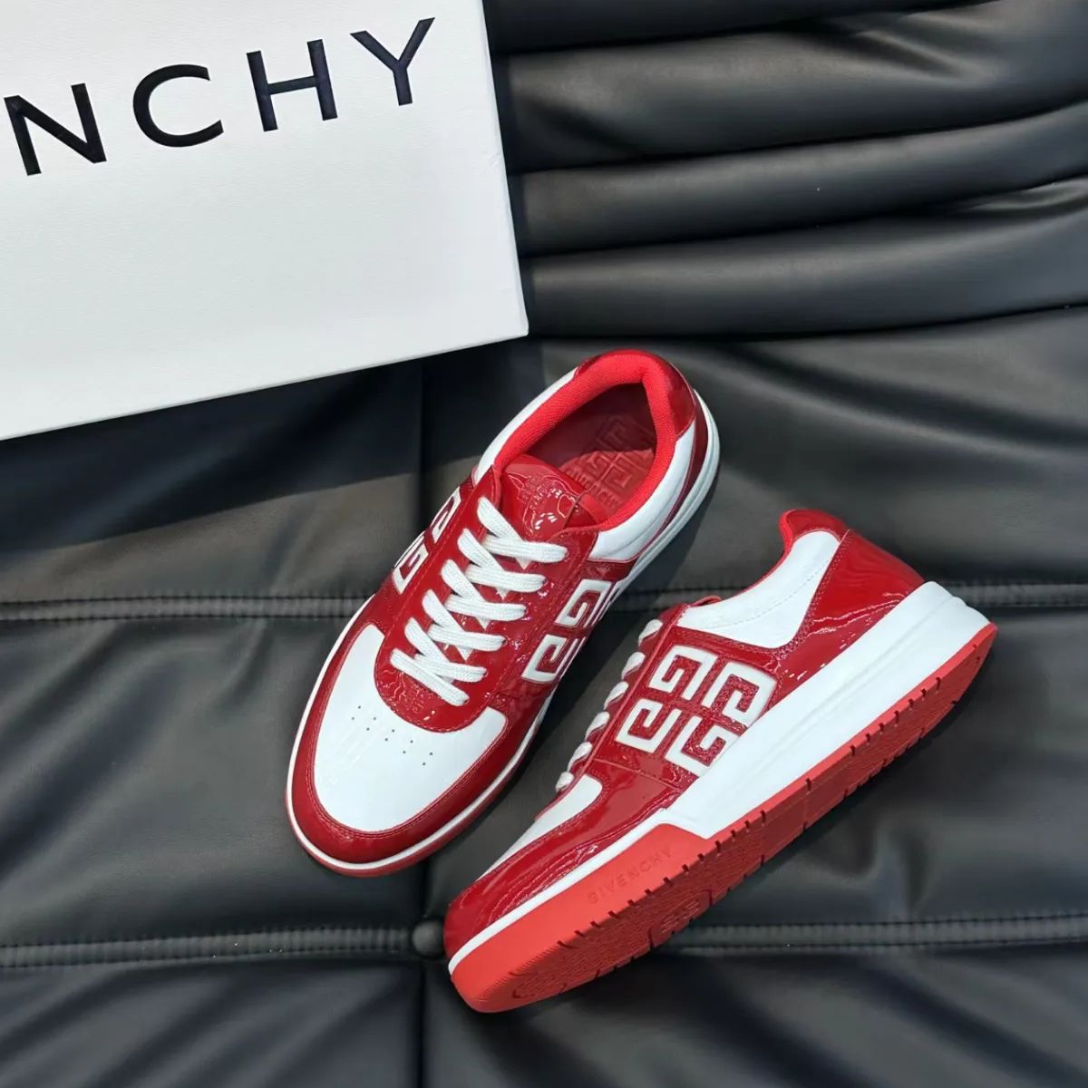 🌹新品未使用🌹GIVENCHY ジバンシー G4 革がおしゃれで快適な紳士用板靴【並行輸入品】 - メルカリ