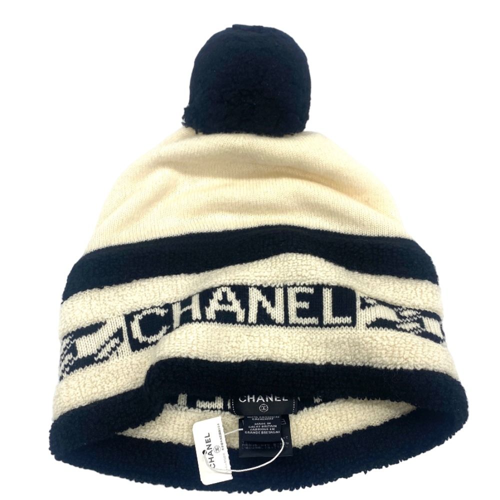 新品未使用　CHANEL ニットキャップ帽子