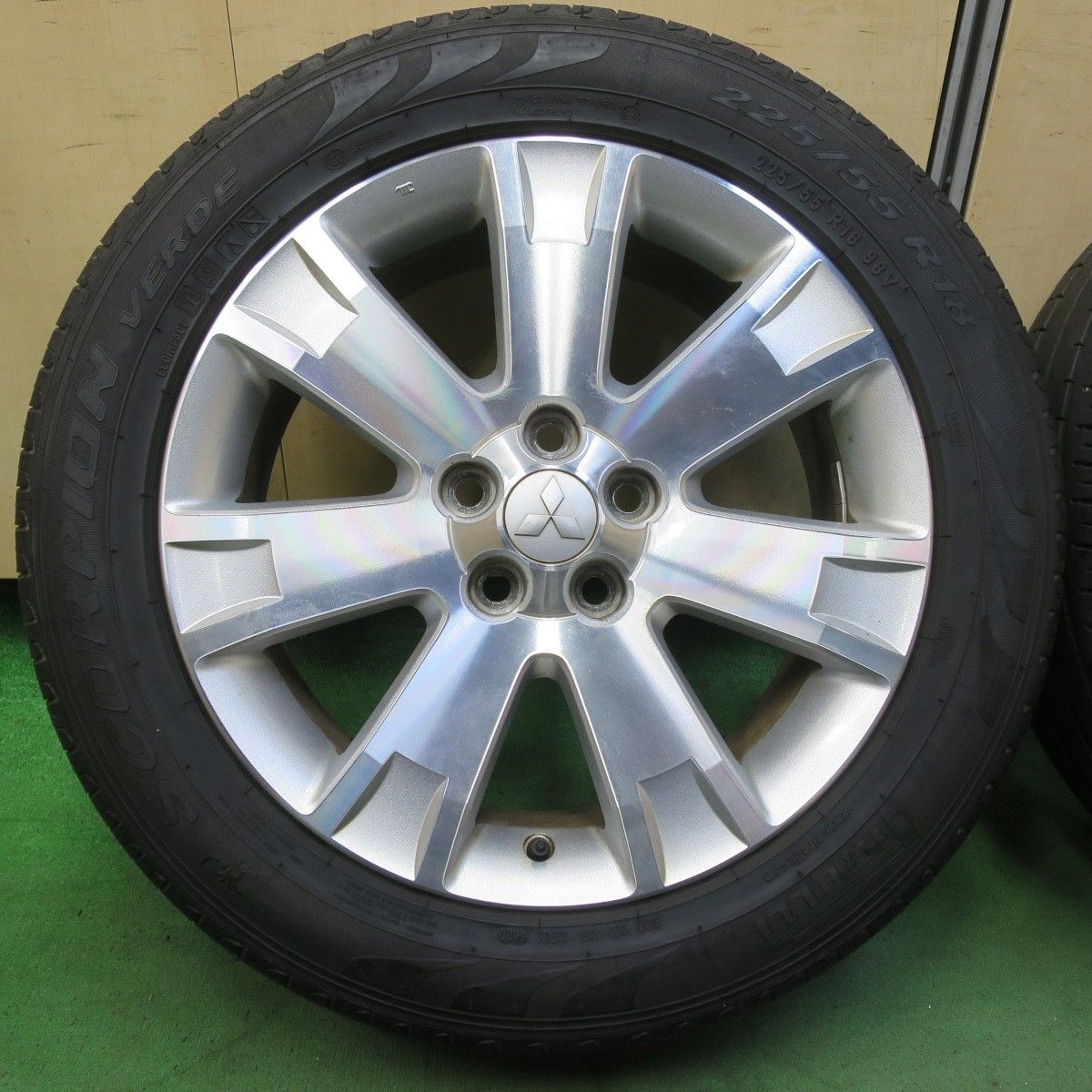 4本価格 三菱 デリカ D 5 純正 225 55R18 ピレリ スコーピオン VERDE 18インチ D5 PCD114.3 5H 5091102イノ